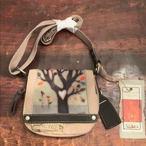 NWT Crossbody Aherpani Petal